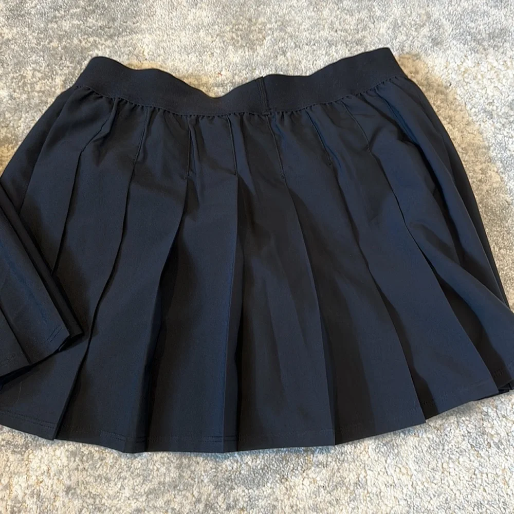 ALO Yoga two black